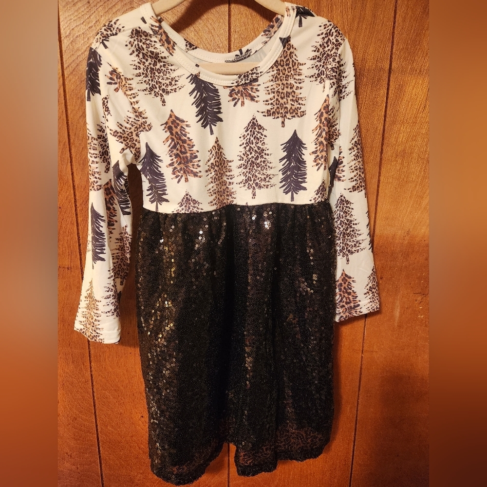 Source Unknown. Beautiful Black/Brown Sequin Dress, S4T, NWOT